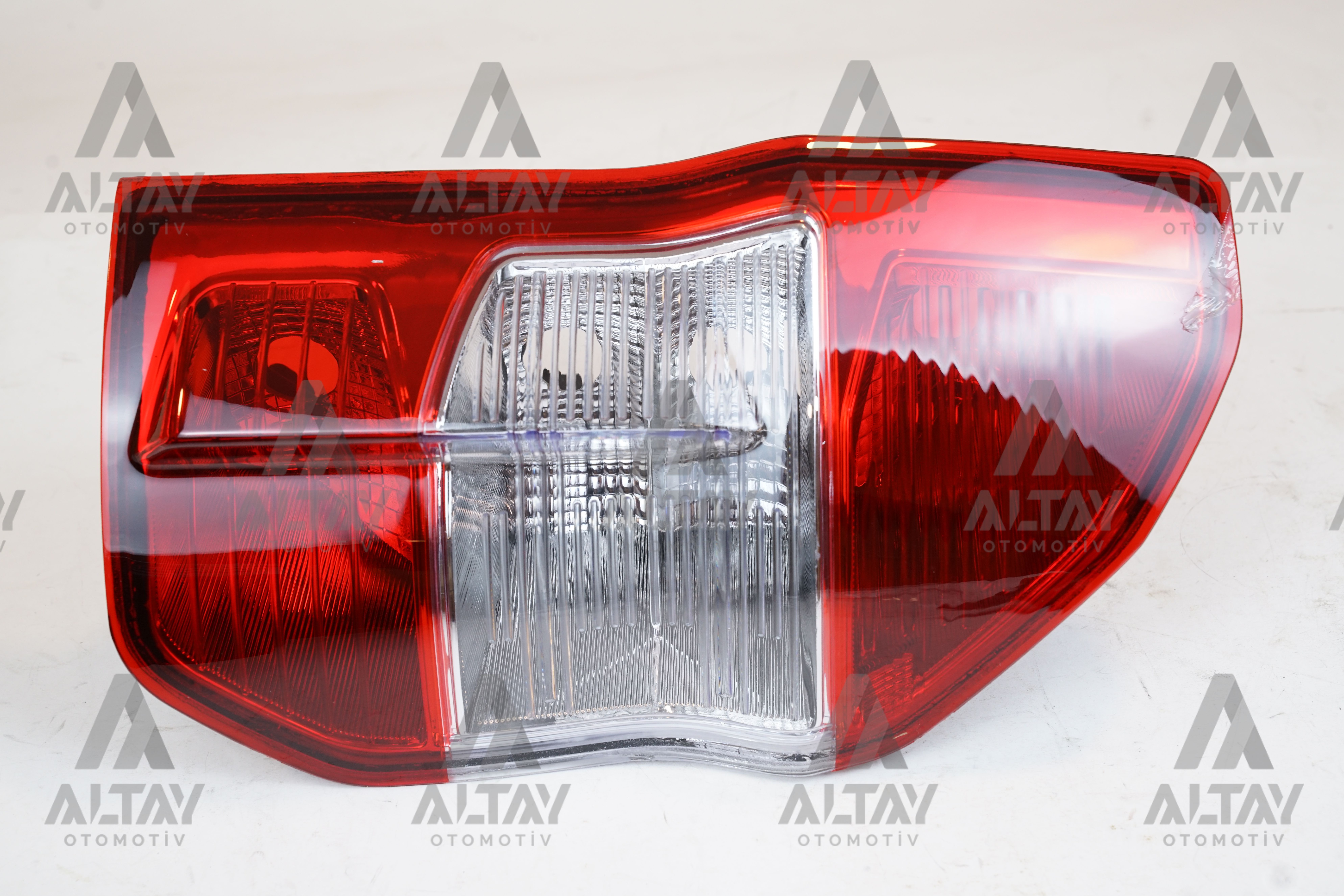 Ford Courier Sol Aydınlatma 2014-
